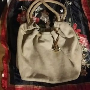 AUTHENTIC MICHAEL KORS CANVAS SHOULDERBAG